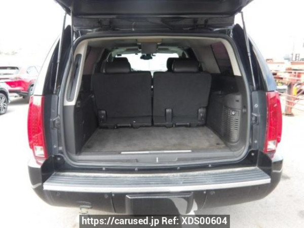 Used 2010 AT cadillac escalade UNKNOWN Image[6]