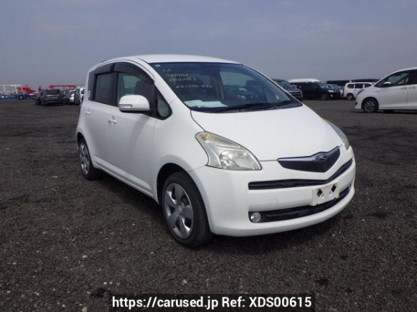 Used 2006 AT toyota ractis SCP100 Image[0]