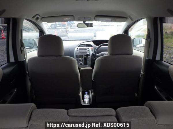Used 2006 AT toyota ractis SCP100 Image[28]