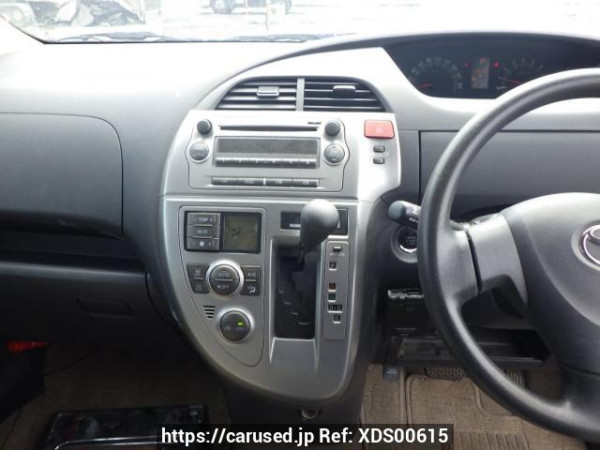 Used 2006 AT toyota ractis SCP100 Image[34]