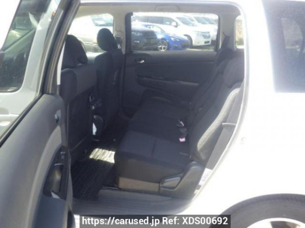 Used 2004 AT toyota wish ZNE10G Image[14]