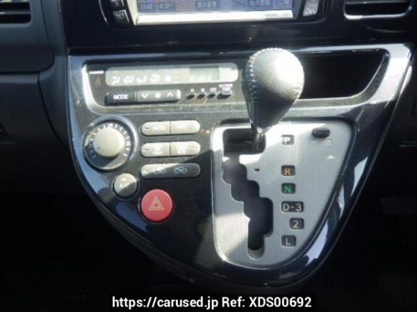Used 2004 AT toyota wish ZNE10G Image[22]