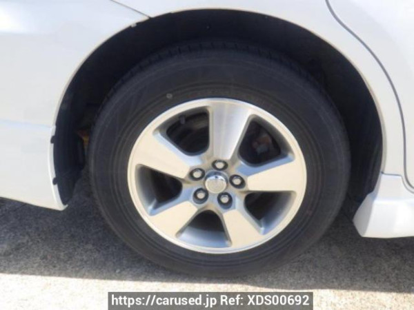 Used 2004 AT toyota wish ZNE10G Image[26]
