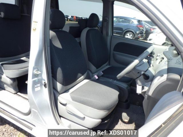 Used 2005 AT toyota sienta NCP81G Image[19]