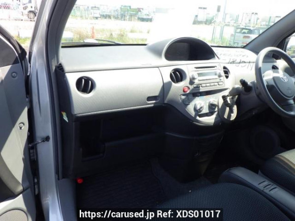 Used 2005 AT toyota sienta NCP81G Image[29]