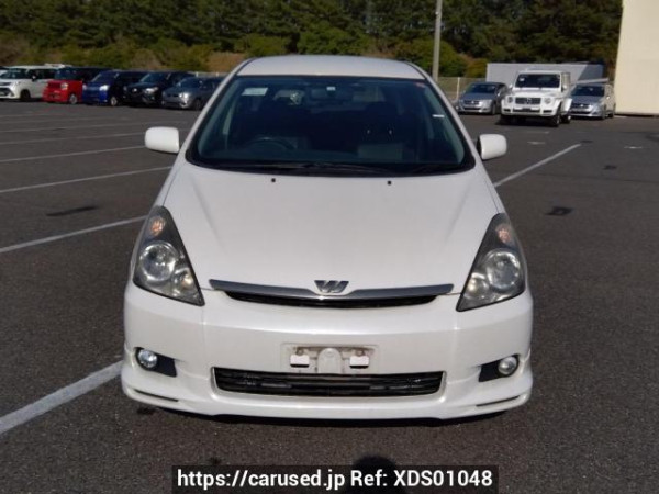 Used 2004 AT toyota wish ZNE10G Image[1]