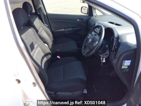 Used 2004 AT toyota wish ZNE10G Image[12]