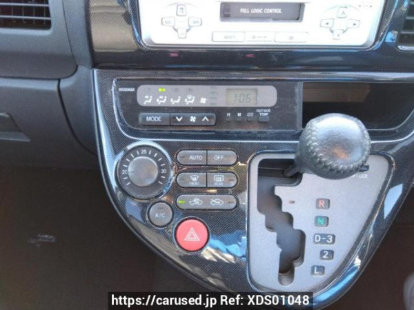Used 2004 AT toyota wish ZNE10G Image[23]
