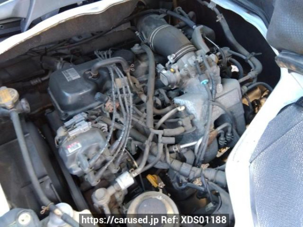 Used 2002 AT toyota hiace-wagon RZH111G Image[9]