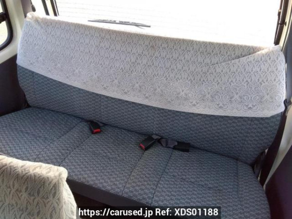 Used 2002 AT toyota hiace-wagon RZH111G Image[16]
