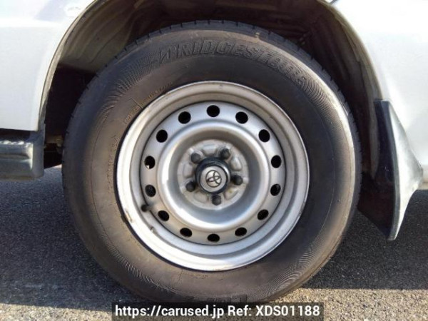 Used 2002 AT toyota hiace-wagon RZH111G Image[28]