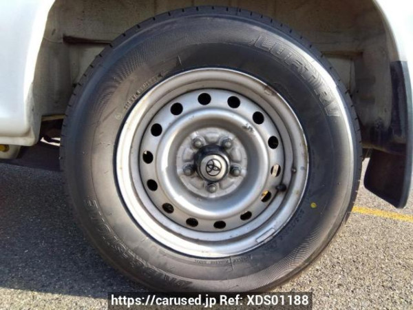 Used 2002 AT toyota hiace-wagon RZH111G Image[29]