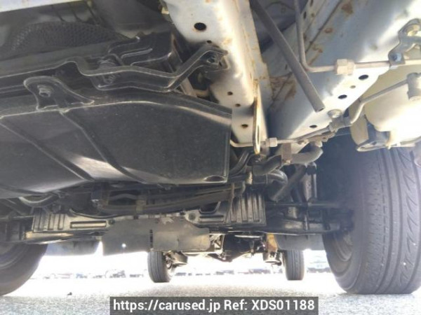 Used 2002 AT toyota hiace-wagon RZH111G Image[32]