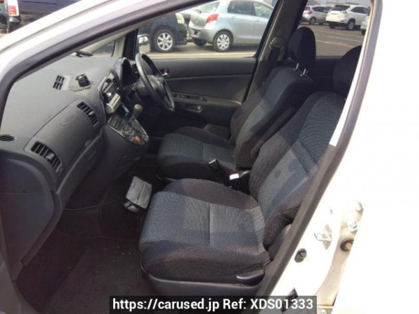 Used 2004 AT toyota wish ZNE10G Image[13]
