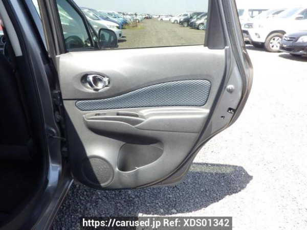 Used 2012 AT nissan note E12 Image[19]