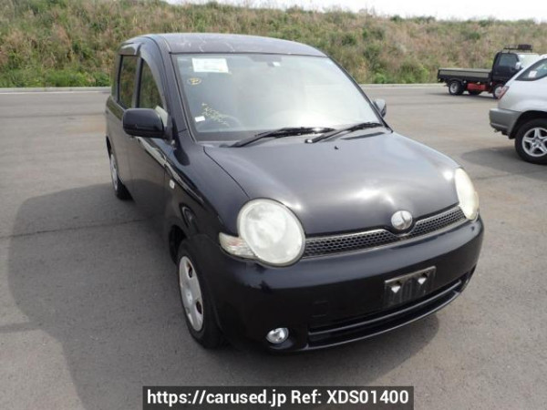Used 2004 AT toyota sienta NCP81G Image[0]