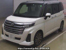 Toyota Roomy M900A