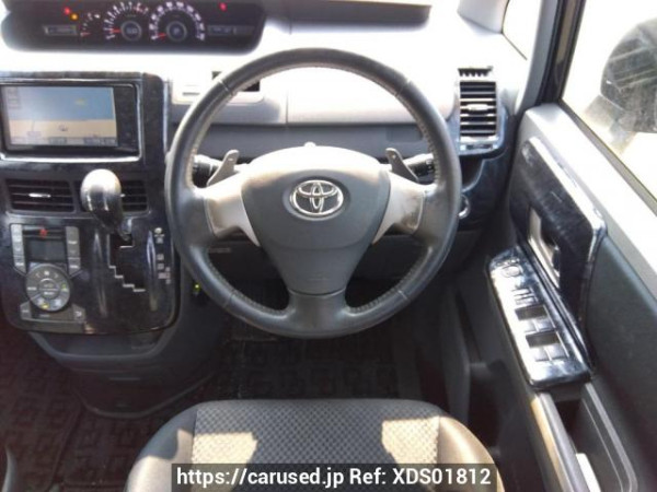 Used 2008 AT toyota noah ZRR70W Image[19]