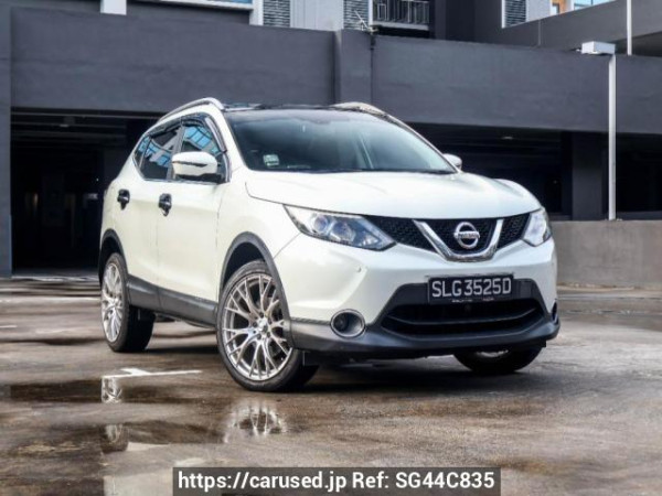 Used 2016 CVT nissan qashqai null Image[2]