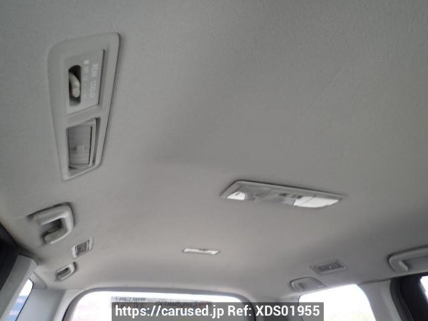 Used 2007 AT toyota voxy ZRR70W Image[14]