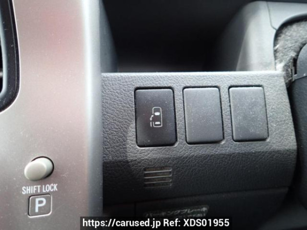 Used 2007 AT toyota voxy ZRR70W Image[23]