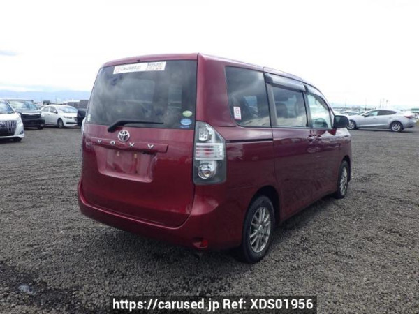 Used 2010 AT toyota voxy ZRR70G Image[6]