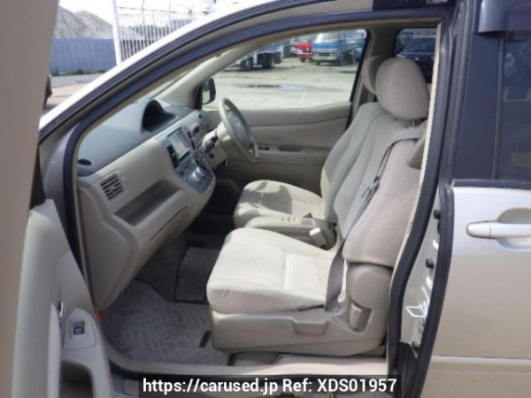 Used 2004 AT toyota raum NCZ20 Image[12]