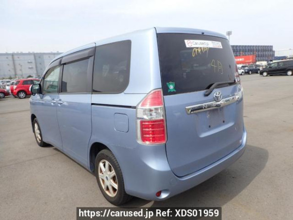 Used 2008 AT toyota noah ZRR70G Image[3]