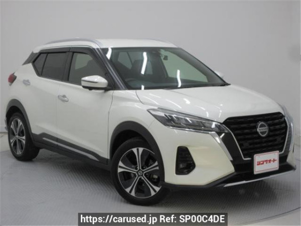 Used2021 AT Nissan KIX P15Image[0]