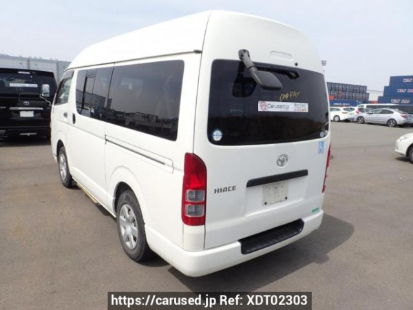 Used 2005 AT toyota hiace-van TRH200K Image[3]
