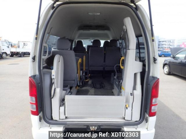 Used 2005 AT toyota hiace-van TRH200K Image[6]