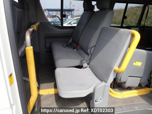 Used 2005 AT toyota hiace-van TRH200K Image[12]