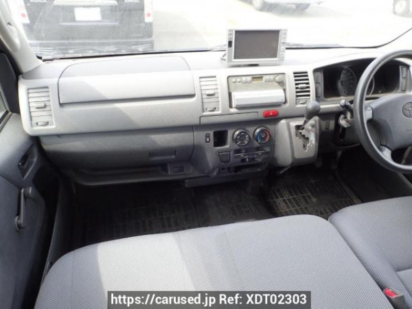 Used 2005 AT toyota hiace-van TRH200K Image[15]