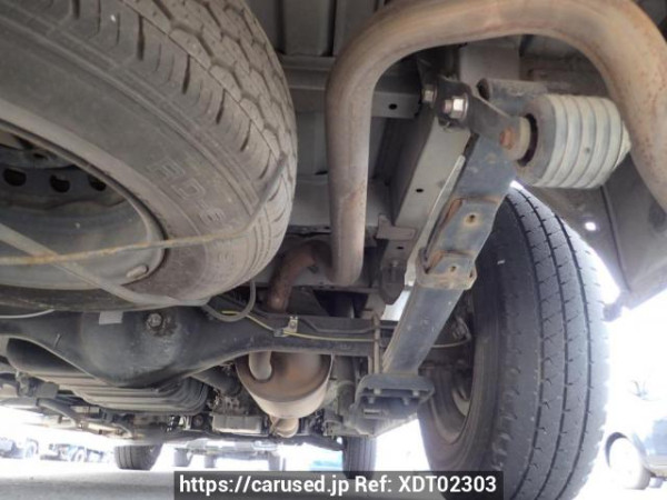 Used 2005 AT toyota hiace-van TRH200K Image[30]