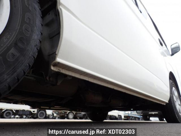 Used 2005 AT toyota hiace-van TRH200K Image[33]