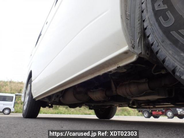 Used 2005 AT toyota hiace-van TRH200K Image[34]