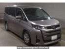 Toyota Noah MZRA90W