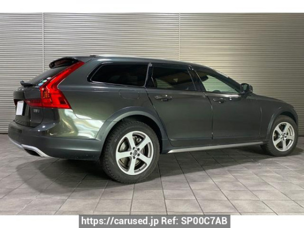 Used2018 AT Volvo V90 PB420Image[1]