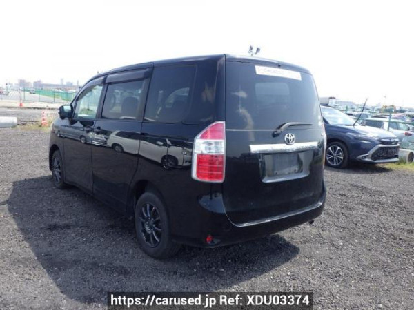 Used 2009 AT toyota noah ZRR70G Image[4]