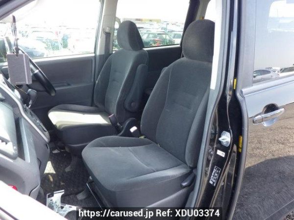 Used 2009 AT toyota noah ZRR70G Image[22]