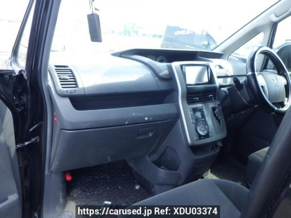 Used 2009 AT toyota noah ZRR70G Image[28]