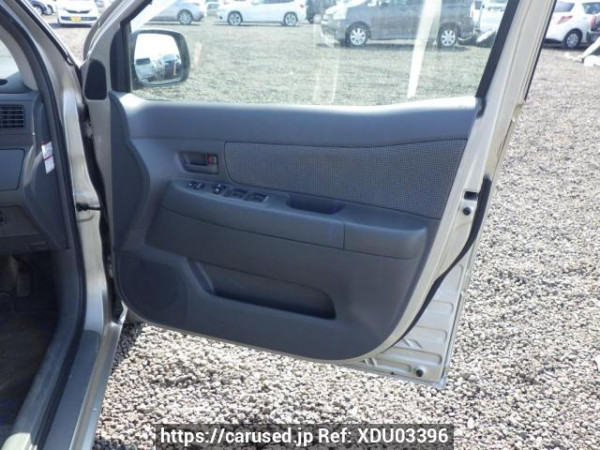 Used 2004 AT toyota raum NCZ20 Image[17]
