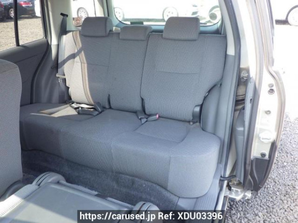 Used 2004 AT toyota raum NCZ20 Image[25]