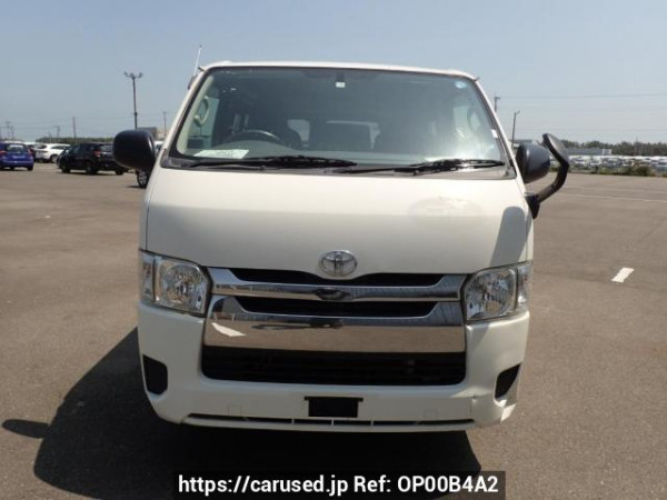 Used 2013 AT toyota regiusace-van TRH200V Image[1]