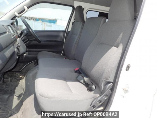 Used 2013 AT toyota regiusace-van TRH200V Image[10]