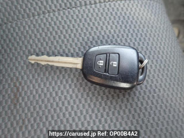 Used 2013 AT toyota regiusace-van TRH200V Image[34]