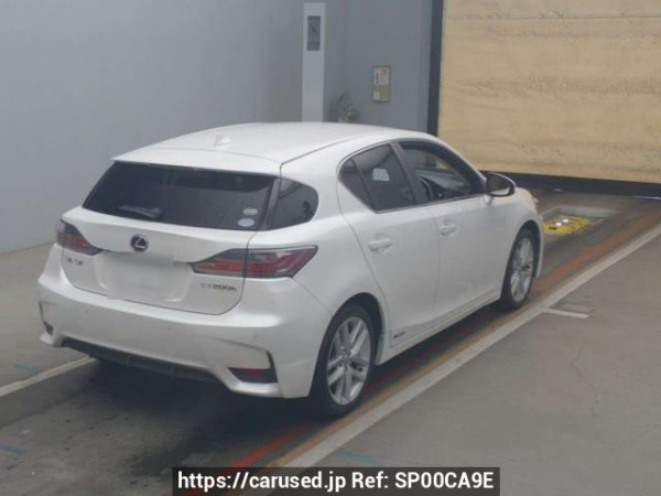 Used2016 AT Lexus CT ZWA10Image[1]