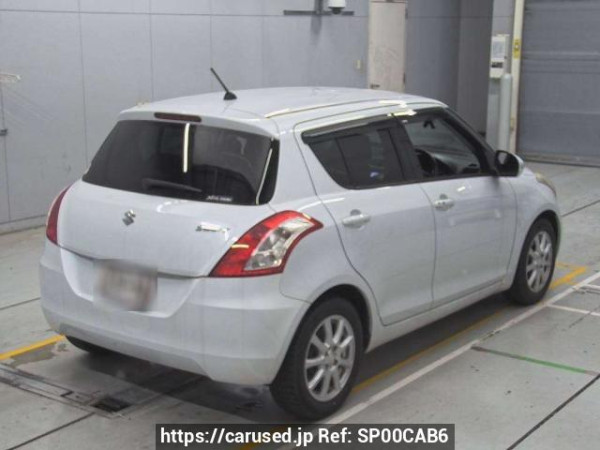 Used 2012 AT suzuki swift ZC72S Image[1]