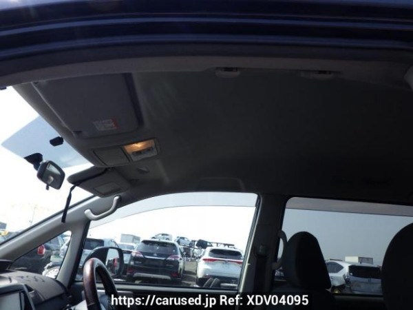 Used 2007 AT toyota noah ZRR70W Image[16]