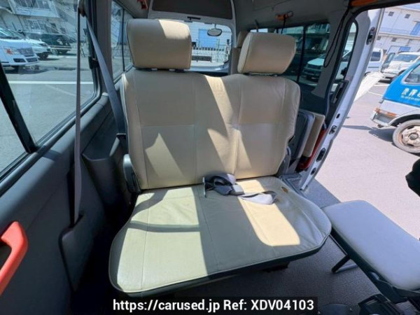 Used 2005 AT nissan caravan-bus DWMGE25 Image[14]